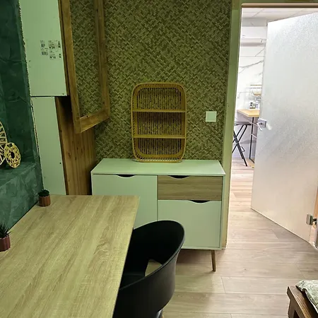 Apartment Petit Meuble *