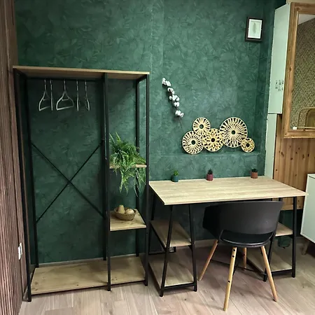 Petit Meuble Apartment *